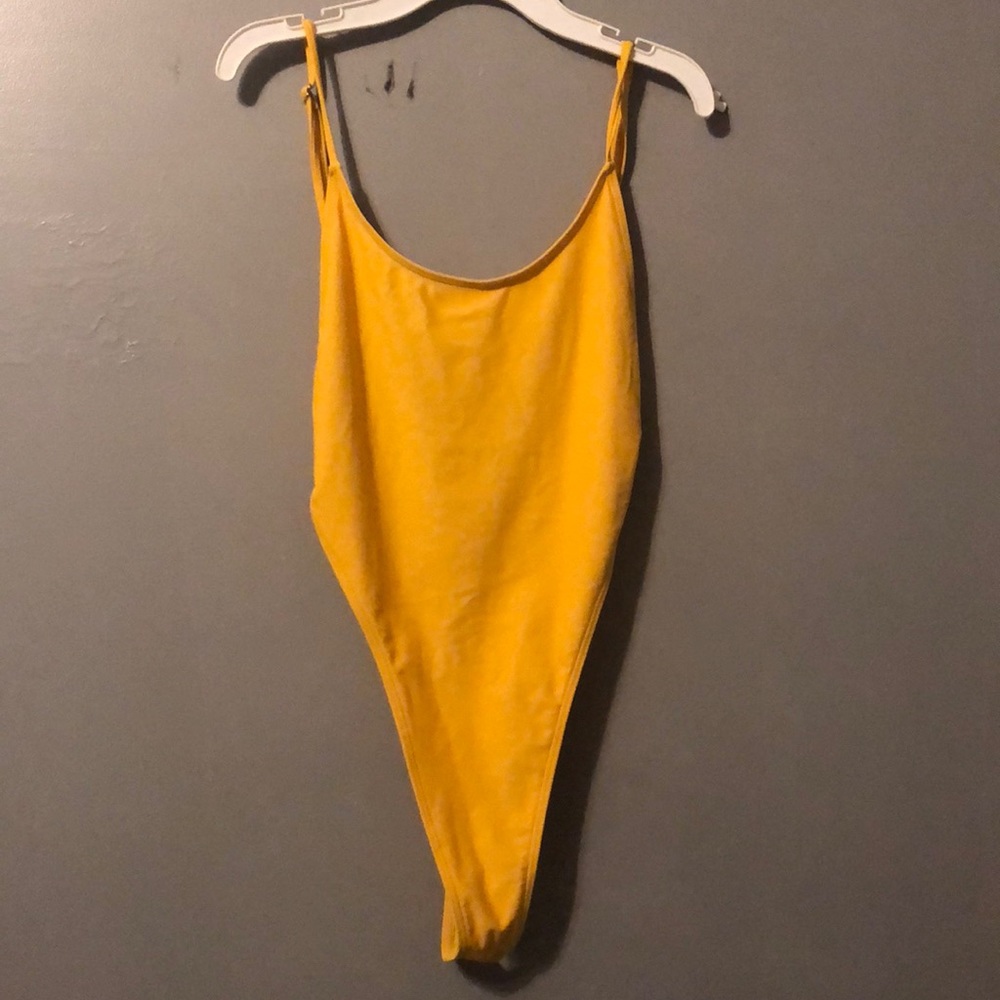 Sexy thong bathing suit